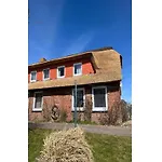 Opas Hus Auf * ペルヴォルム