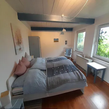 Opas Hus Auf *